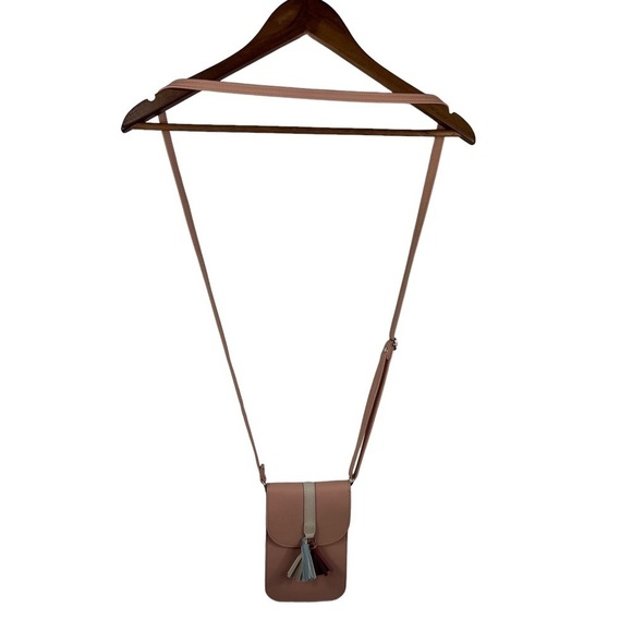 CROSSBODY CELL PHONE TOUCHSCREEN CASE - Picture 3 of 6